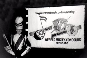 BandFlagInternationale1